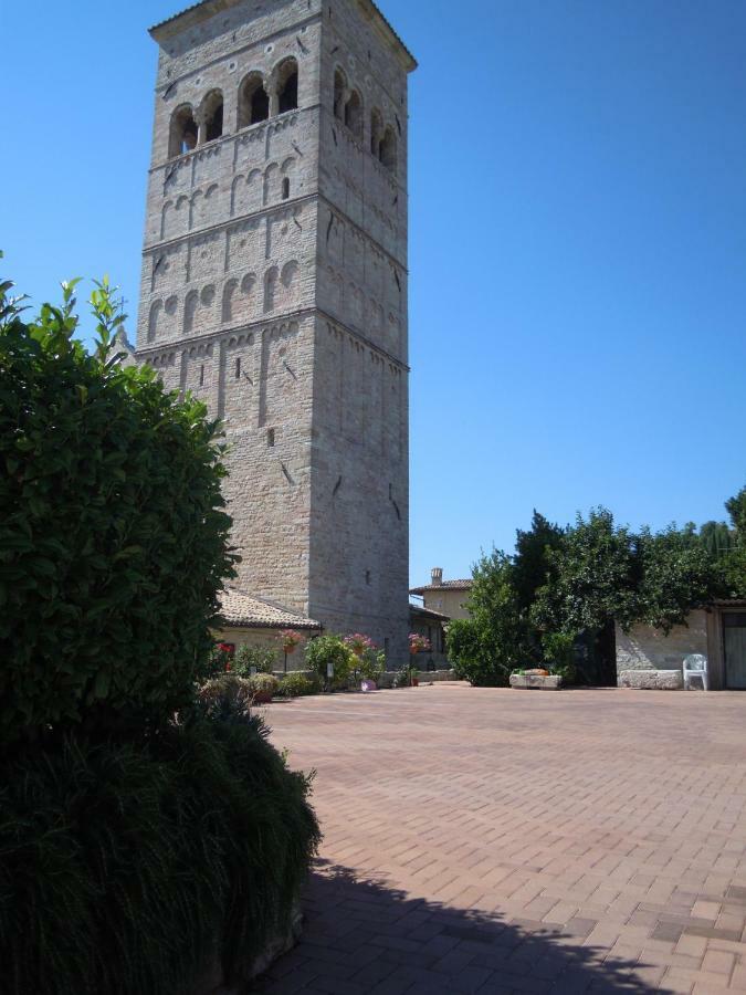 דירות אסיסי Il Turrione "App. Santa Chiara" מראה חיצוני תמונה